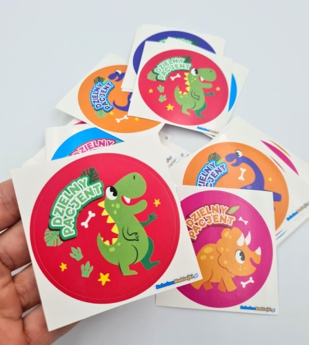naklejki dzielny pacjent dinozaury (2).jpg