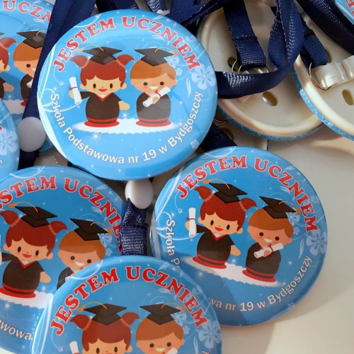 Medal: Jestem Uczniem (Dzieci 2) + nazwa szkoły