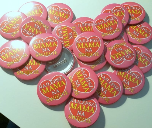 przypinki dzień matki najlepsza mama