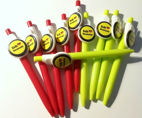 Przykładowe długopisy bez napisu