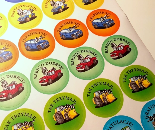 naklejki samochody dla dzieci