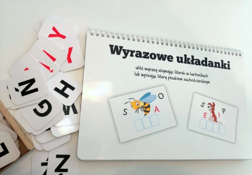 książeczka wyrazowe układanki