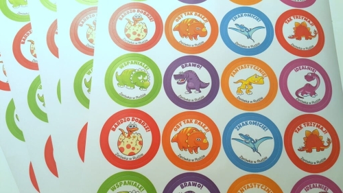 naklejki motywacyjne dinozaury