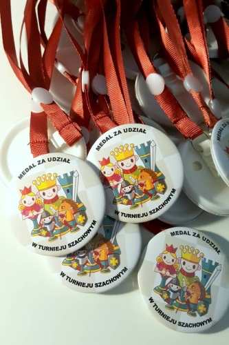 Medal na tasiemce: "Szachowy" (wzór 1) + nadruk