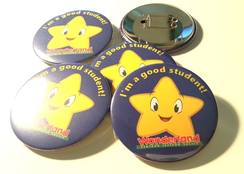 przykładowa realizacja - przypinki na zamówienie